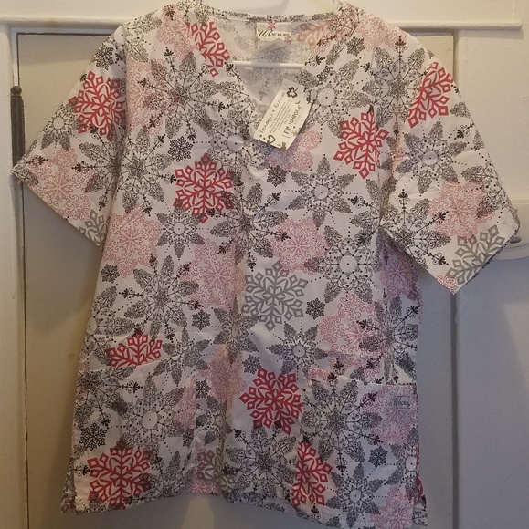 *Brand new* size Small scrub tops - Picture 4 of 4